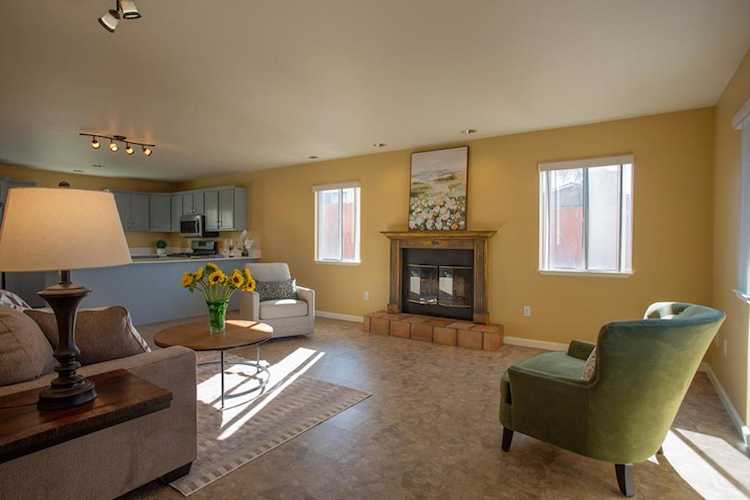 1336 Luxton St, Seaside, CA 93955