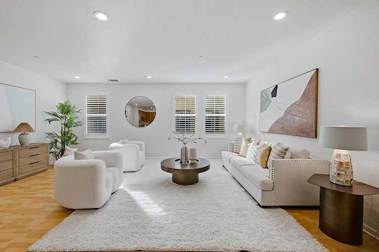 969 Mente Linda Loop, Milpitas, CA 95035