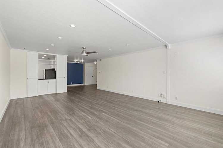 200 Elm St #107, San Mateo, CA 94401