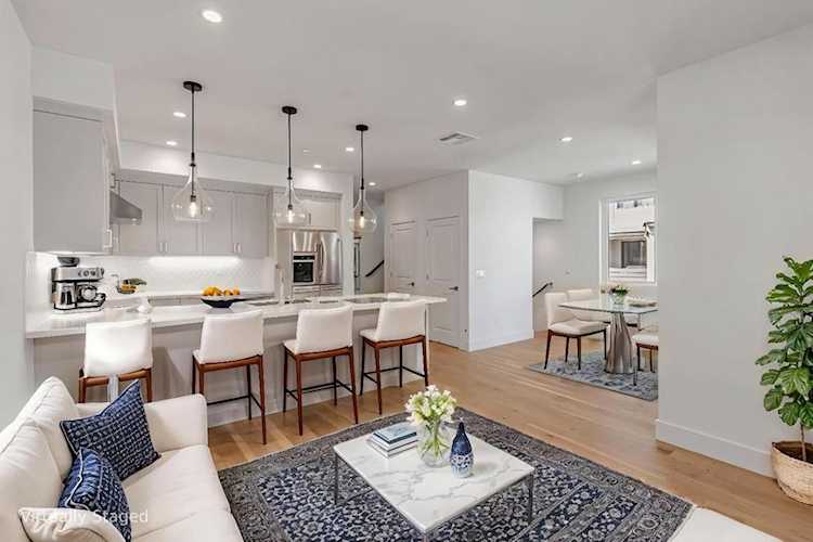 1115 Juana Ct, Palo Alto, CA 94303