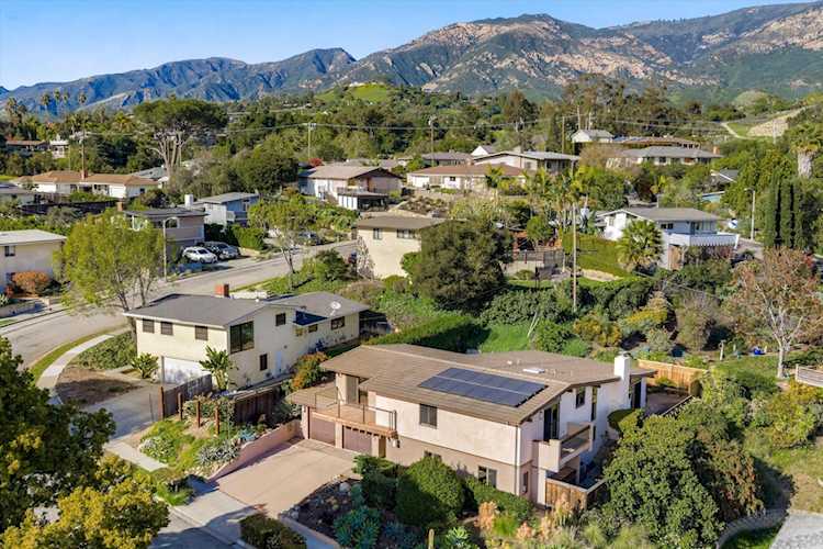 3134 Lucinda Ln, Santa Barbara, CA 93105