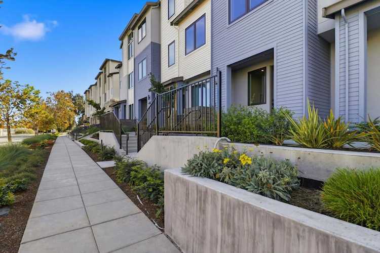 1107 Juana Ct, Palo Alto, CA 94303