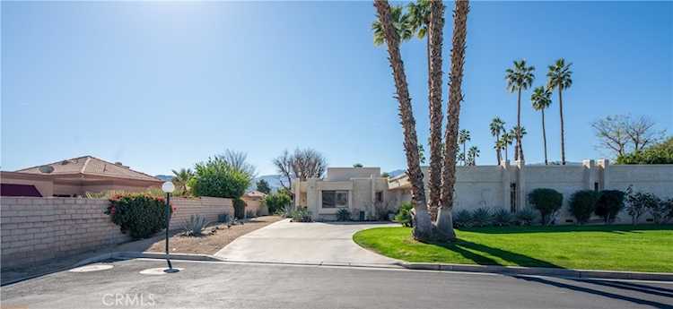 385 Via Osorno, Palm Desert, CA 92260