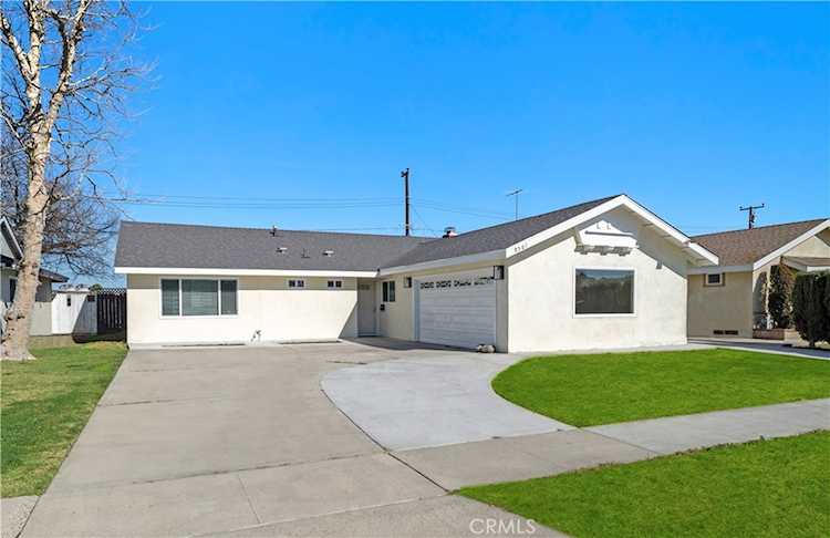 9561 Cardinal Ave, Westminster, CA 92683