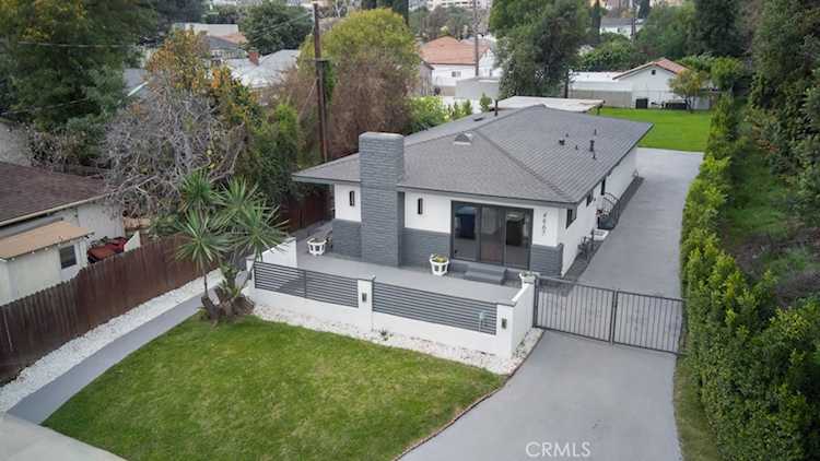 4867 Noble, Sherman Oaks, CA 91403