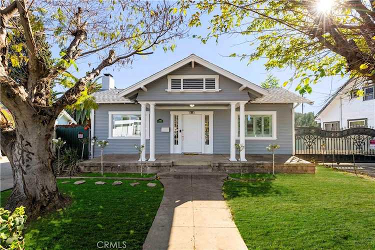 332 Chester Pl, Pomona, CA 91768