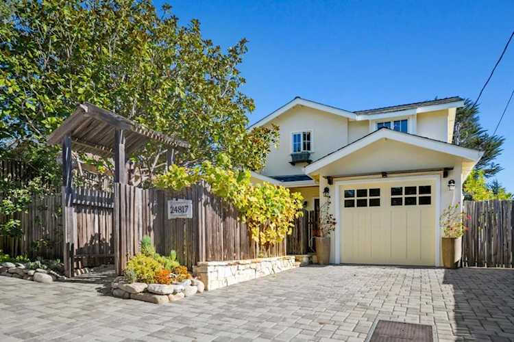 24817 Santa Fe St, Carmel, CA 93923