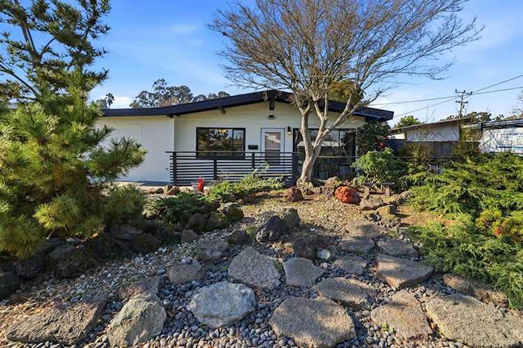280 280 Calais Dr, Pinole, CA 94564