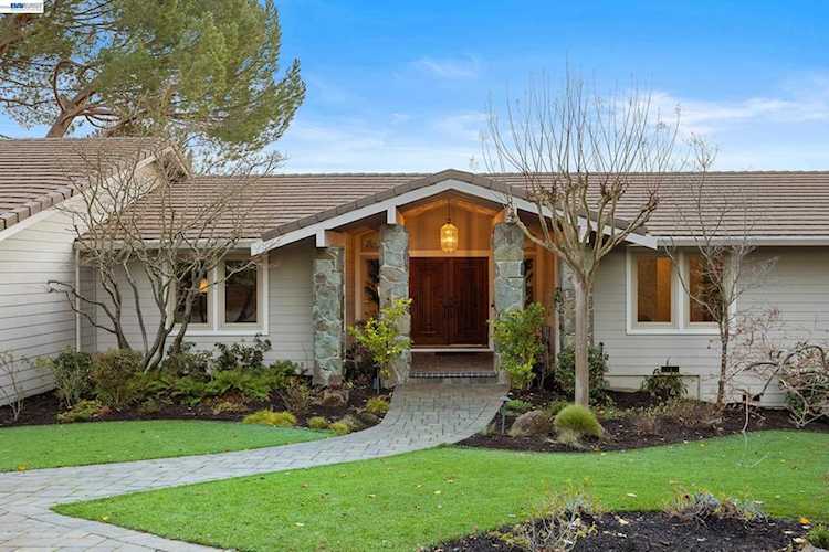 670 670 Logan Ln, Danville, CA 94526