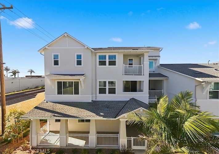 2380 Haley Point Drive #104, Ventura, CA 93003