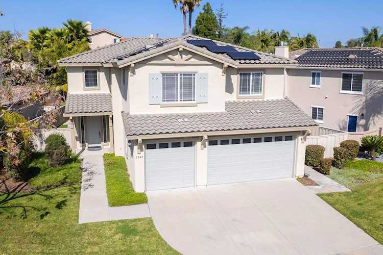 3545 Knollwood Dr, Carlsbad, CA 92010
