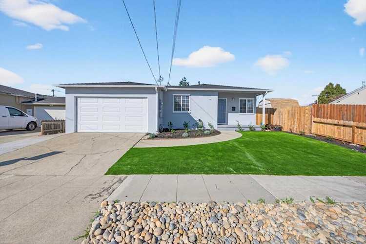 1131 Bishop Ave, Hayward, CA 94544