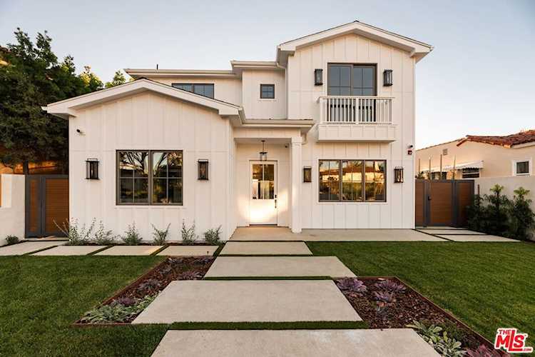 2432 22nd St, Santa Monica, CA 90405