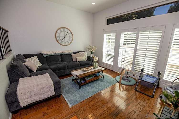 5715 Baltimore Drive #20, La Mesa, CA 91942