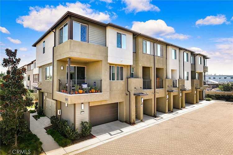 1582 Topeka Ave Unit 3, Placentia, CA 92870