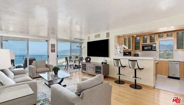 201 Ocean Ave #609P, Santa Monica, CA 90402