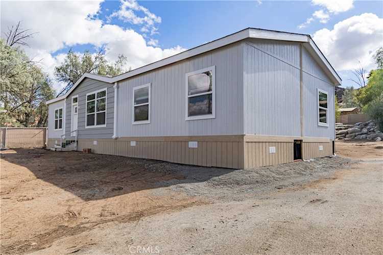 31401 Allen Ave, Homeland, CA 92548