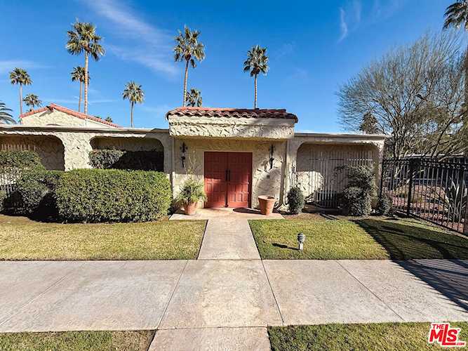 1833 S Araby Dr #11, Palm Springs, CA 92264