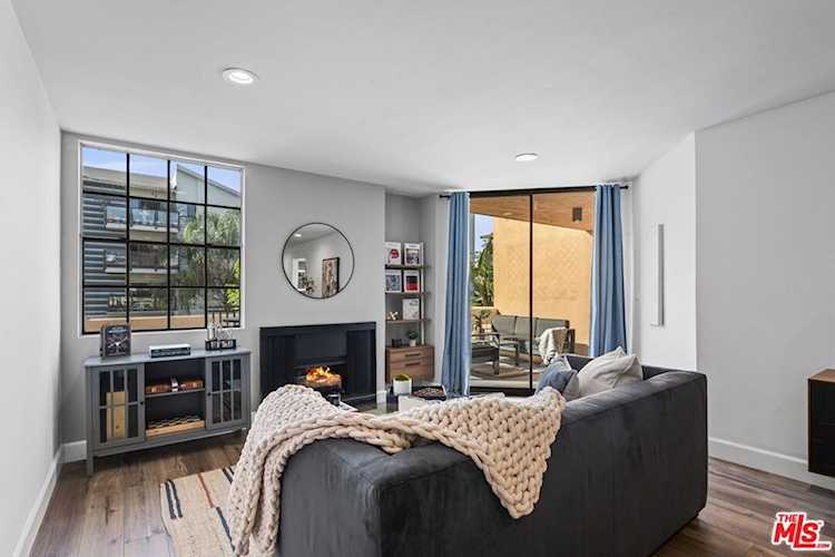 750 N Kings Rd #124, West Hollywood, CA 90069