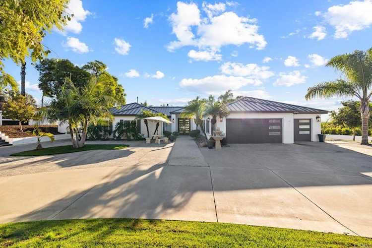 1625 Camino De Nog, Fallbrook, CA 92028