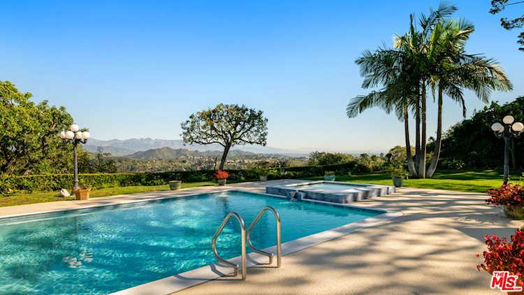 435 Walker Dr, Beverly Hills, CA 90210