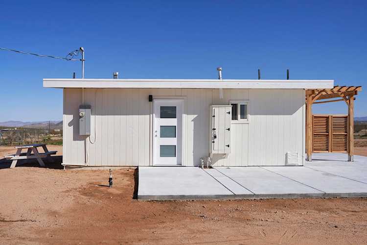 2250 Delgada Ave, Landers, CA 92285