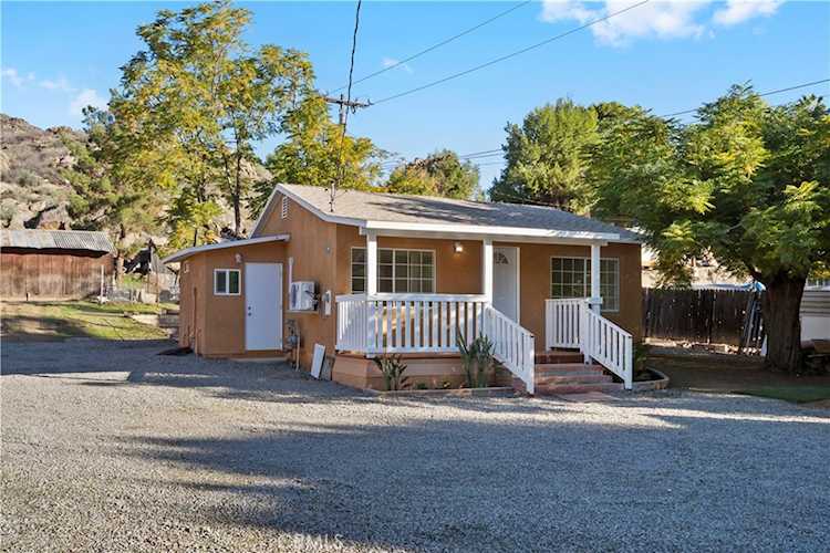 32476 W State Highway 74, Hemet, CA 92545