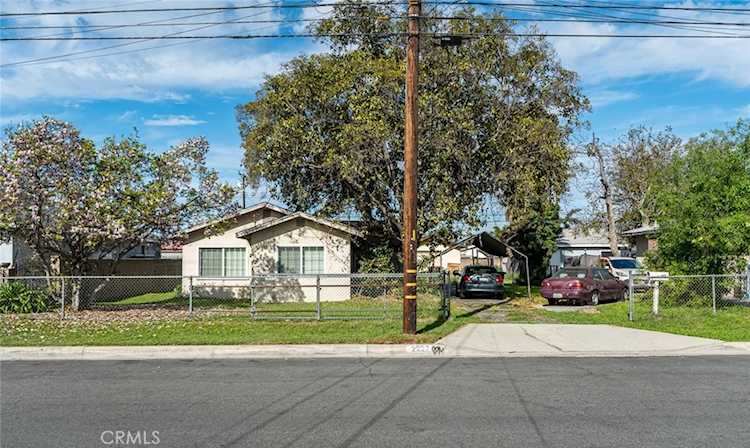 2227 Burkett Rd, El Monte, CA 91732