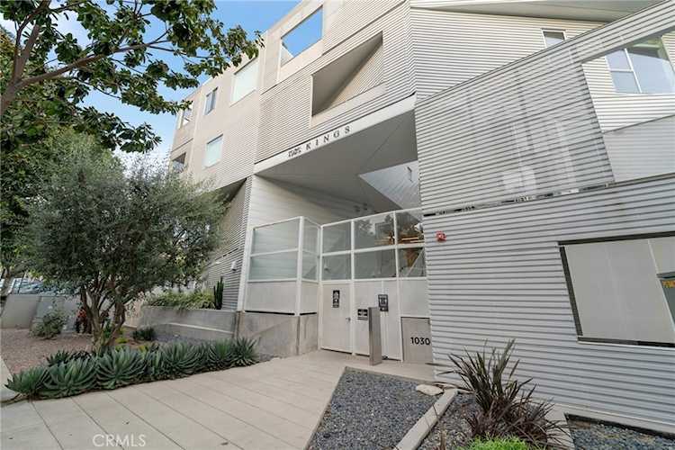 1030 N Kings Rd #405, West Hollywood, CA 90069