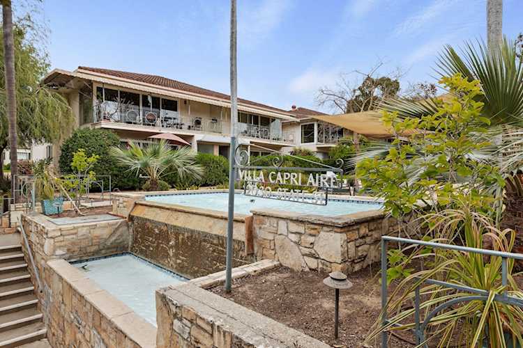 2030 State St #Apt 6, Santa Barbara, CA 93105