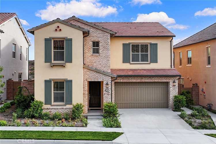 206 Collino, Irvine, CA 92602