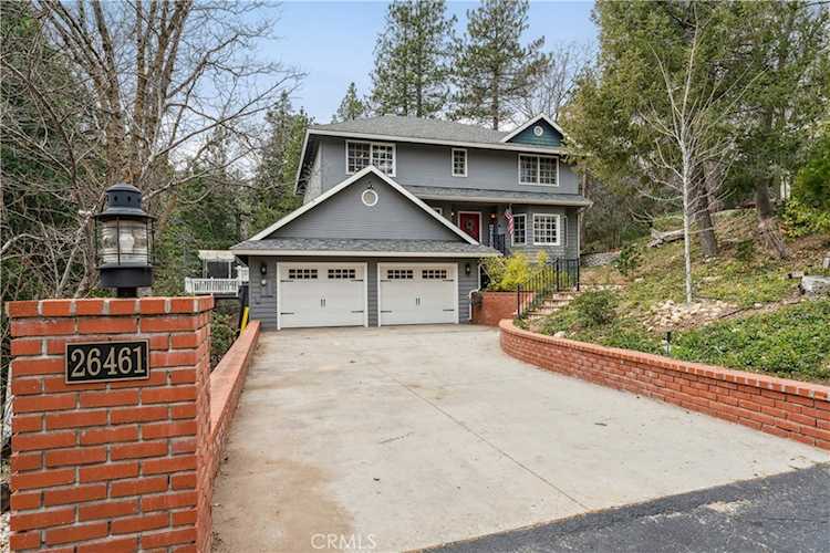 26461 Hillcrest Ln, Lake Arrowhead, CA 92352