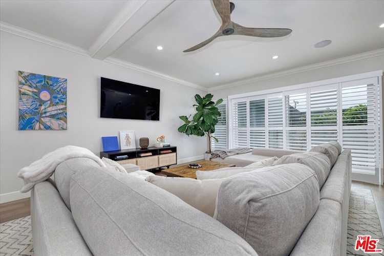 2021 California Ave #20, Santa Monica, CA 90403