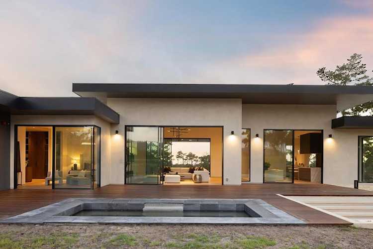 31 Poppy Ln, Pebble Beach, CA 93953