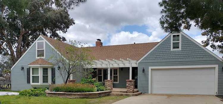 677 Hanson Ln, Ramona, CA 92065