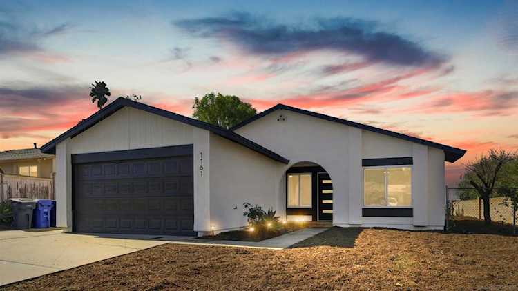 1151 Conway Dr, Escondido, CA 92027