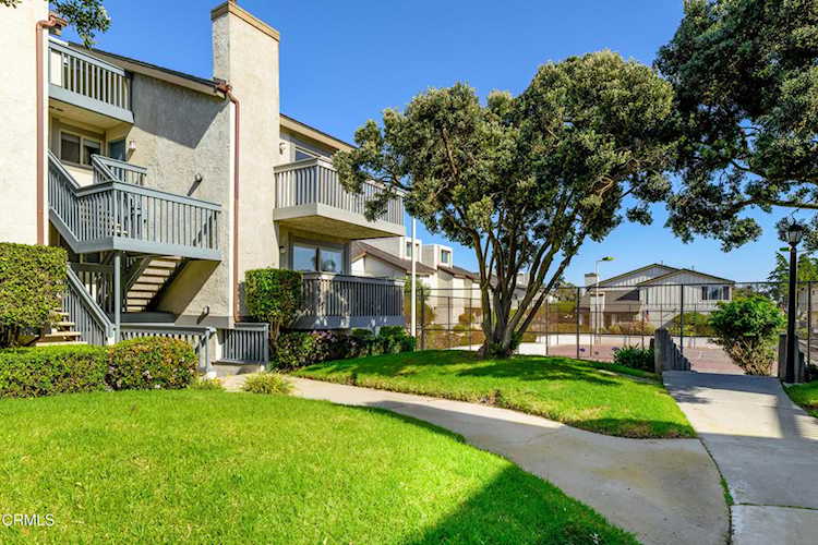 3122 Sunset Ln, Oxnard, CA 93035