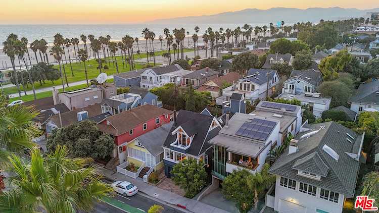 133 Ocean Park Blvd, Santa Monica, CA 90405