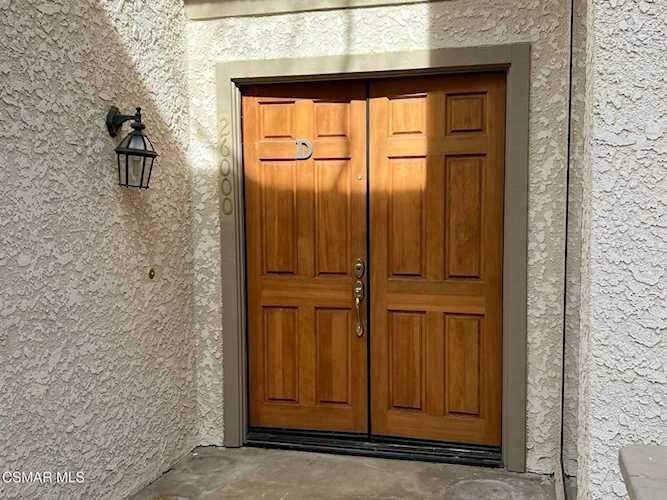 26000 Alizia Canyon Dr #D, Calabasas, CA 91302