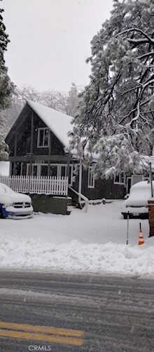 2667 Hunsaker, Running Springs, CA 92382