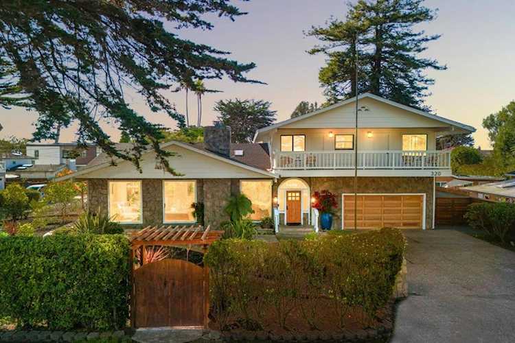 320 Cliff Dr, Aptos, CA 95003