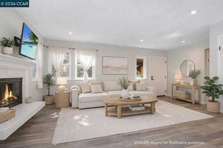 896 896 Camelback Place, Pleasant Hill, CA 94523-1223