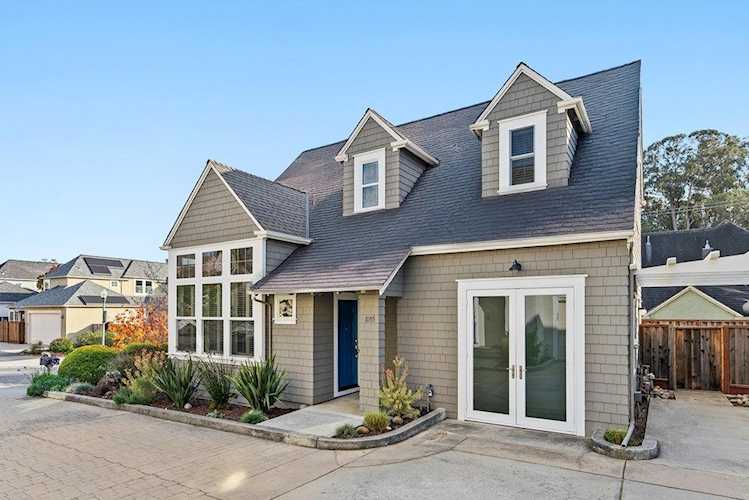 1055 Nobel Dr, Santa Cruz, CA 95060