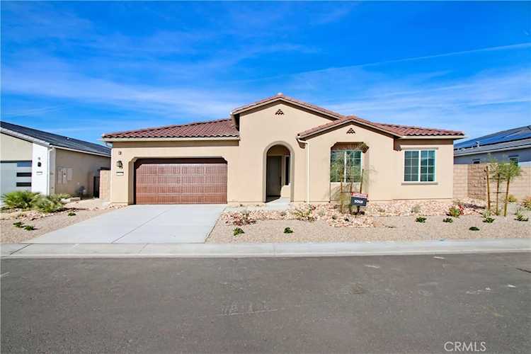 67030 Amethyst Way, Cathedral City, CA 92262