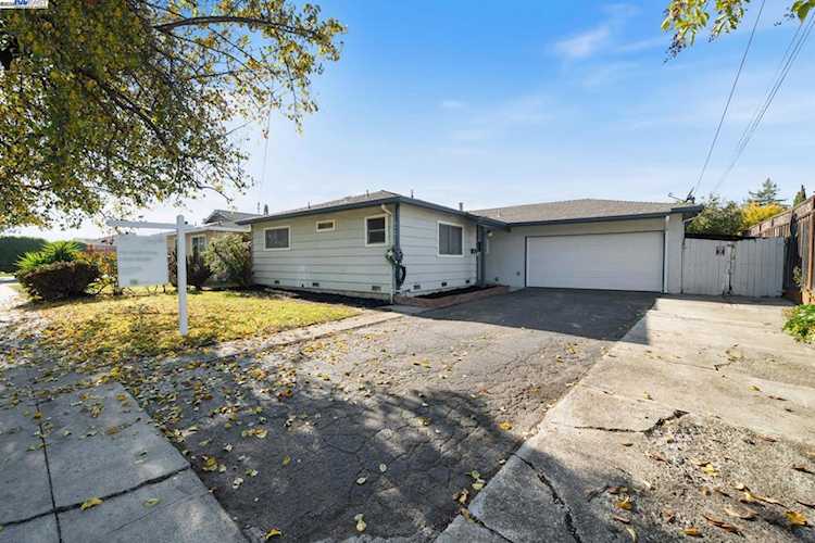 6449 6449 Cedar Blvd, Newark, CA 94560