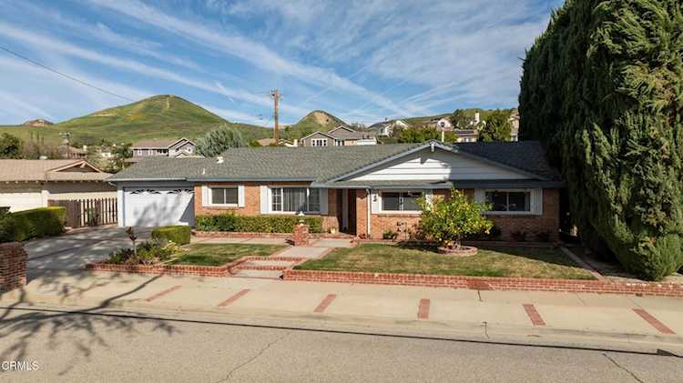 4591 Hempstead St, Simi Valley, CA 93063