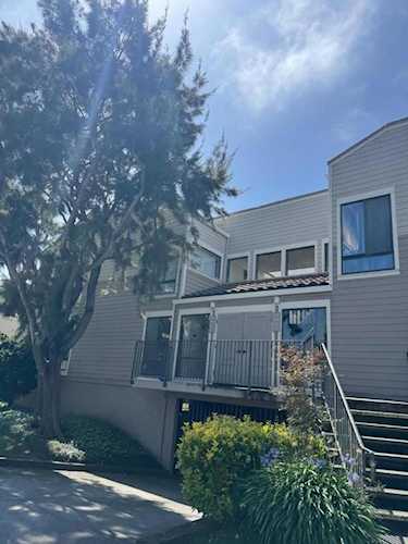 460 Pine Ave, Half Moon Bay, CA 94019