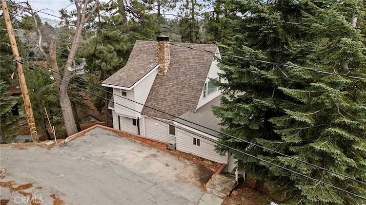 27638 Oak Knoll, Lake Arrowhead, CA 92352