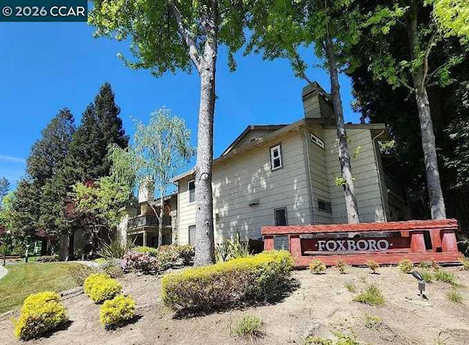 405 405 Weymouth, Hercules, CA 94547