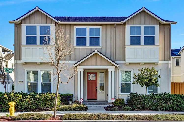 37532 Bay Crest Rd, Newark, CA 94560